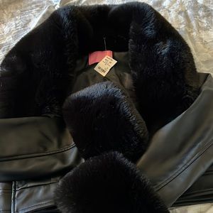 BRAND NEW Azalea Wang Bolero Cropped Fur Jacket